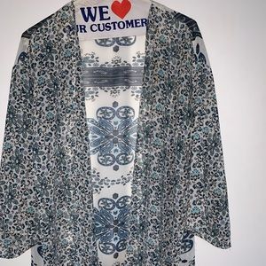 SHORT SLEEVE KIMONO 👘 💙